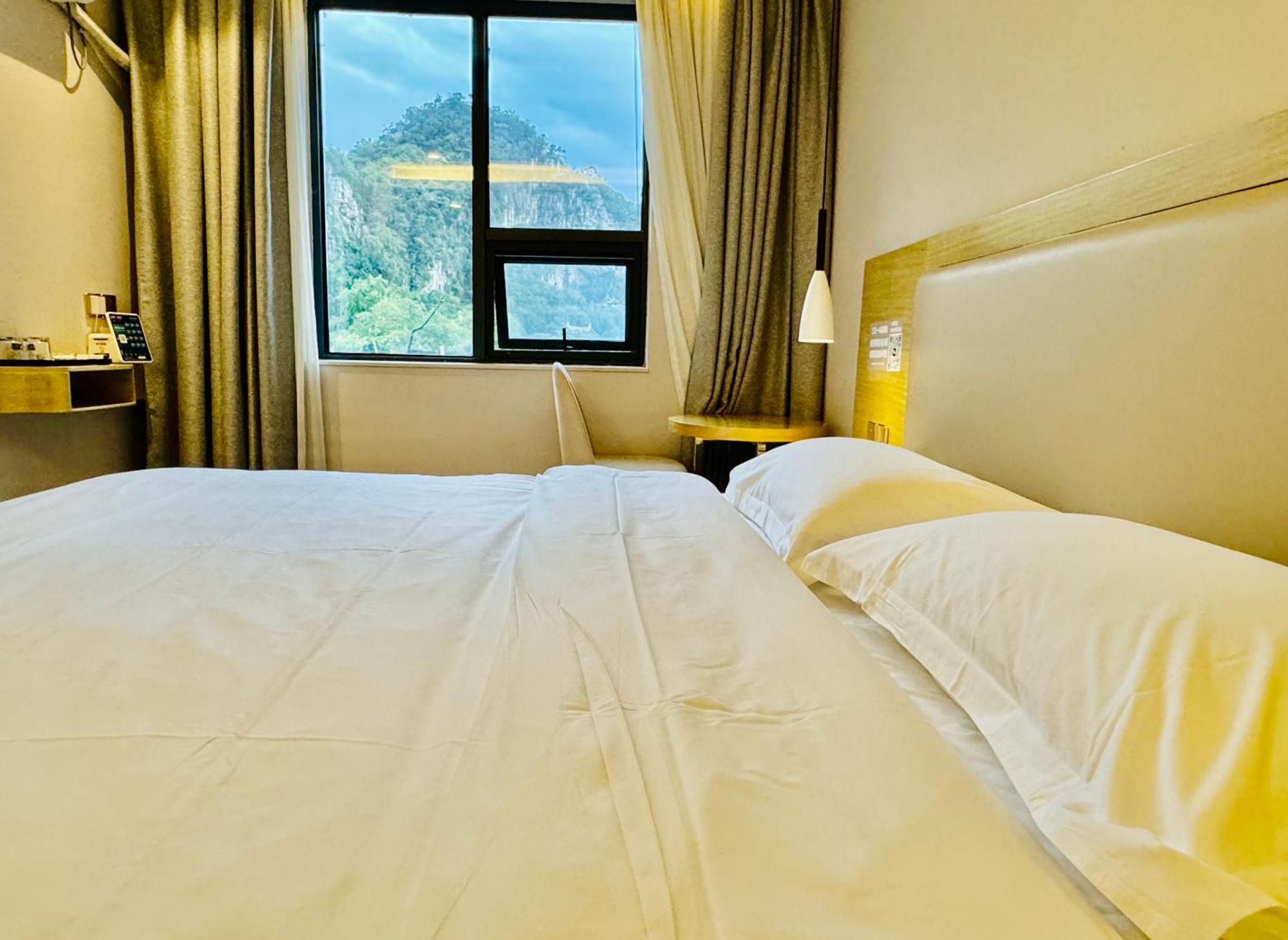 Guilin Tree Hotel Exterior photo